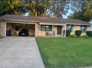 428 Springwood Place Ct, Florissant, MO 63031