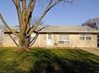 749 Farragut Ave, Romeoville, IL 60446