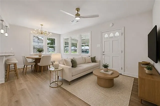 325 N Bengal Rd — Photo 3