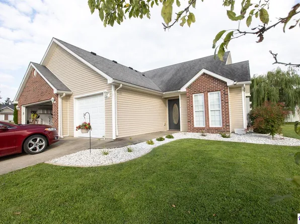 135 Applewood Ln, Elizabethtown, KY 42701