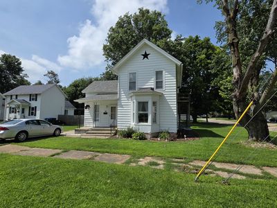 300 & 300-1/2 4th Ave, Rock Falls, IL, 61071