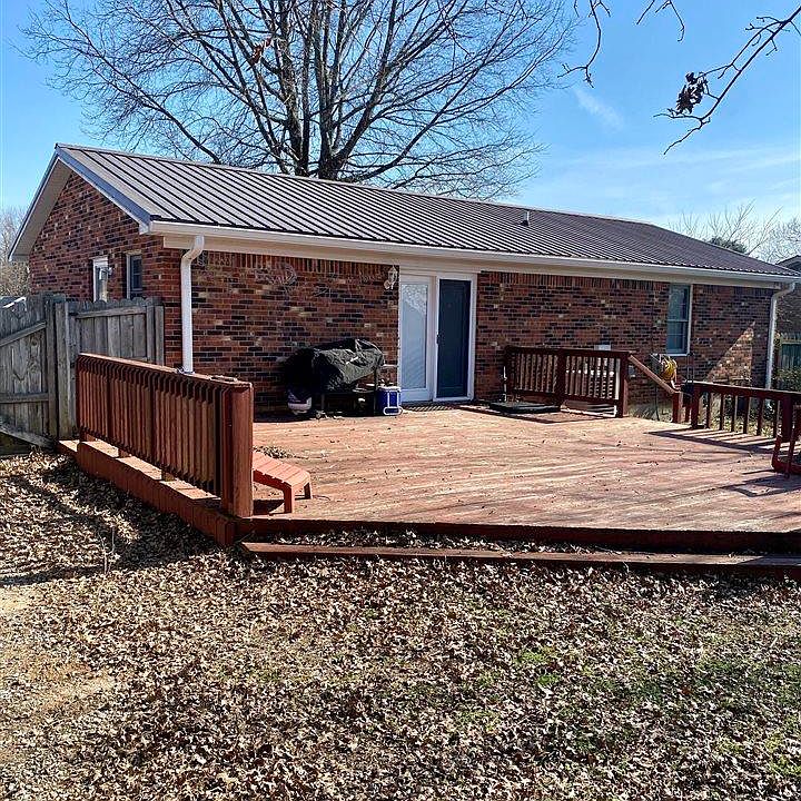 164 Caldwell Ave, Bardstown, KY 40004 Zillow