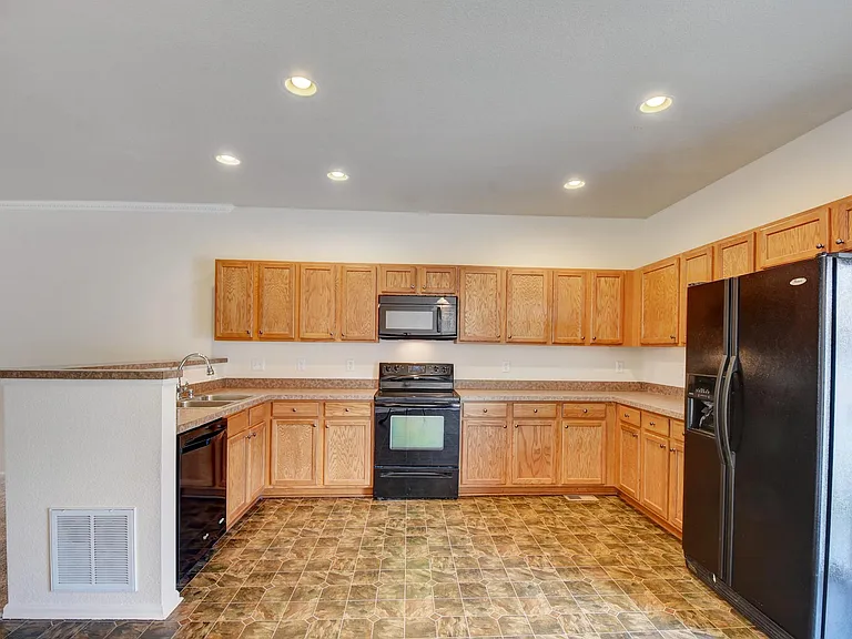 15612 E 96th Way #32E — Photo 9