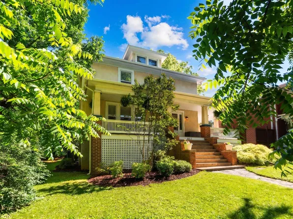 402 Churchville Ave, Staunton, VA 24401