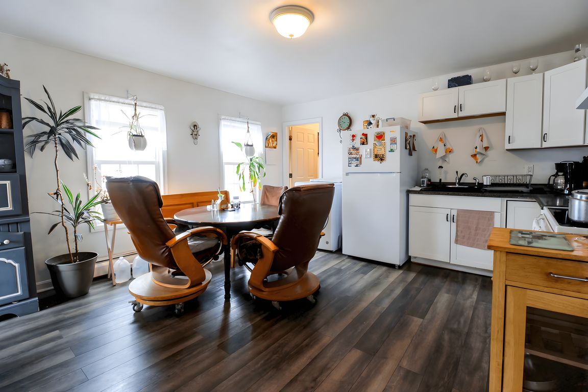 next background image