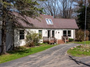 5130 W Stancliff Rd, Mc Kean, PA 16426