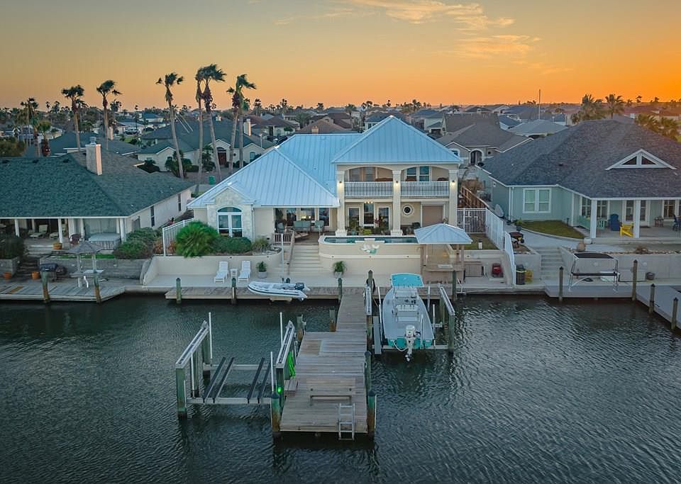 1st image of 104 Dolphin Ct