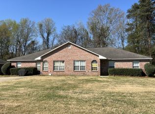 210 Harmon Dr, Auburn, AL 36832
