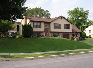 4679 Mays Ave, Reading, PA 19606