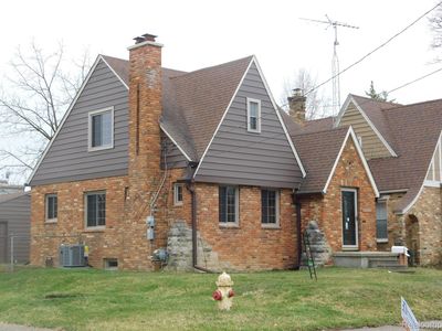 1518 Monteray St, Flint, MI, 48503