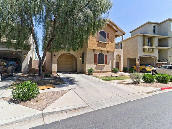 3rd image of 423 N 66th Dr