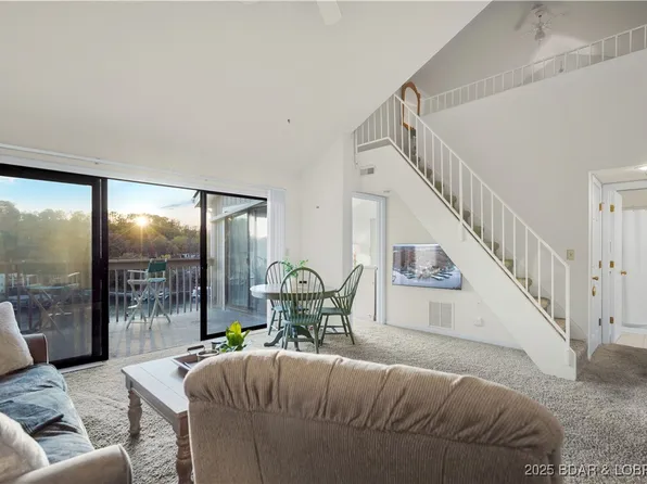 1032 Indian Pointe #1032, Osage Beach, MO 65065