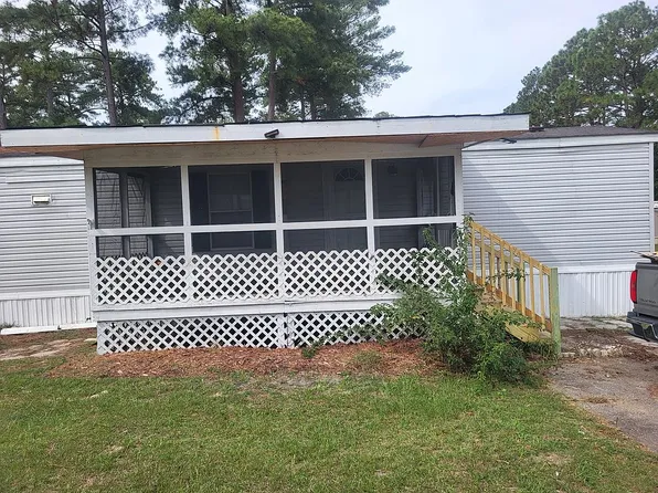 225 Jasmine Dr, Fayetteville, NC 28306
