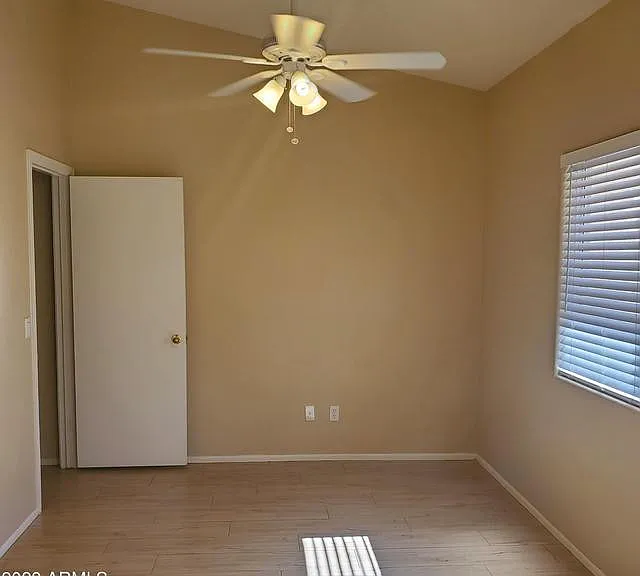 4739 E Desert Wind Dr — Photo 11