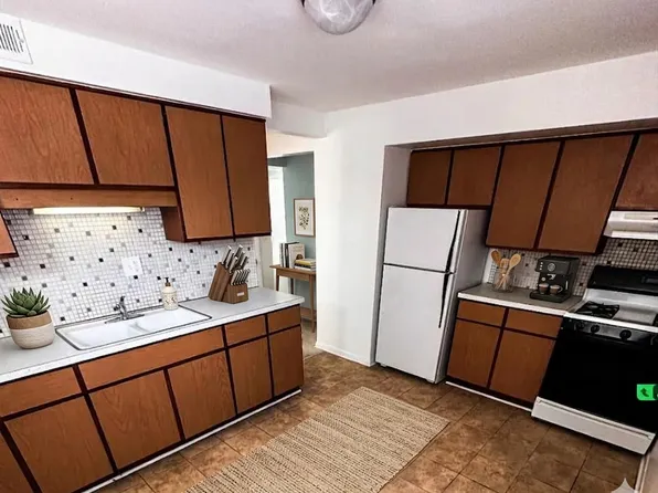 7344 W Belmont Ave APT 1S, Chicago, IL 60634