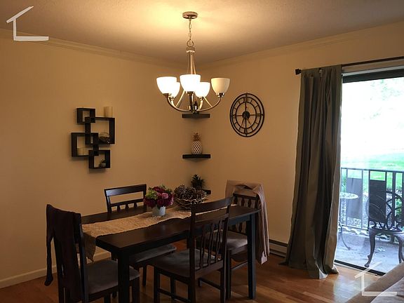 5th image of 320 Hammond Pond Pkwy #101CC