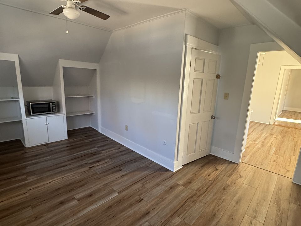 Bonus Room/Pantry