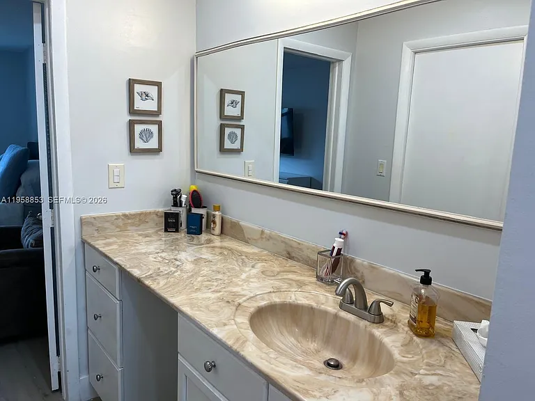 1501 S Ocean Blvd #315 — Photo 34