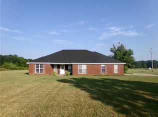 114 McLendon Rd, Fort Mitchell, AL 36856