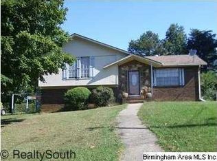 3033 Summit Ridge Dr, Adamsville, AL 35005