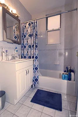 Rented by Oxford Property Group | media 8