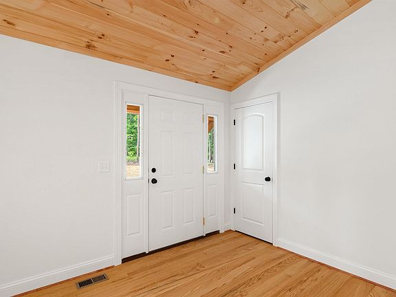 5th image of 2742 Twymans Mill Rd