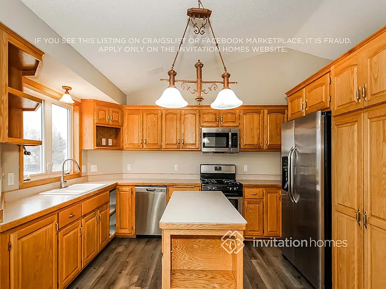 13893 Goldenrod St NW — Photo 11