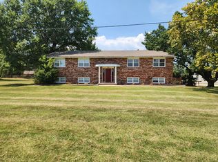 1501 S 2nd St APT 3, Clinton, MO 64735