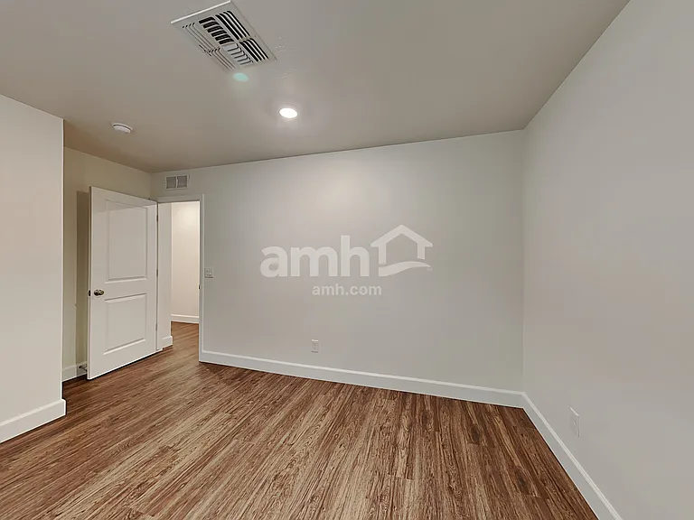 669 W Bosal Dr — Photo 14