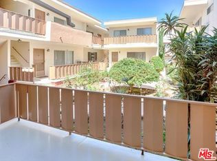 1755 N Berendo St APT 3, Los Angeles, CA 90027