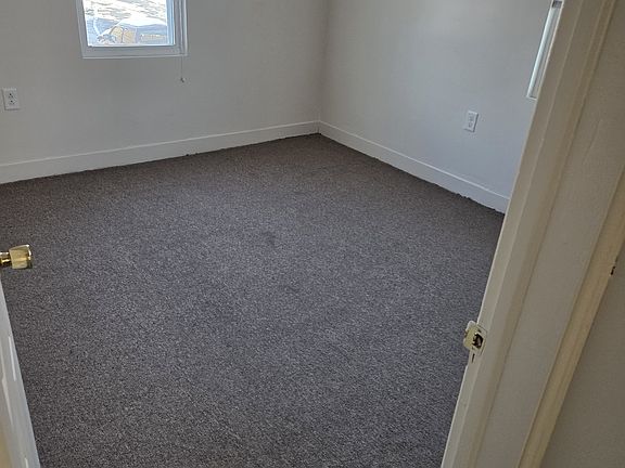 5th image of 46 Bethel St