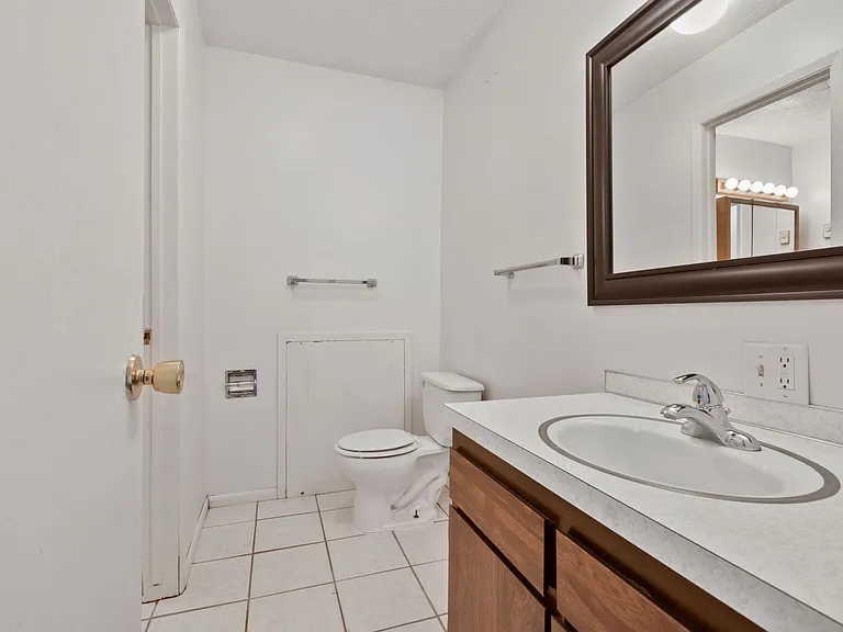 364 W 1 N #1-4 — Photo 25