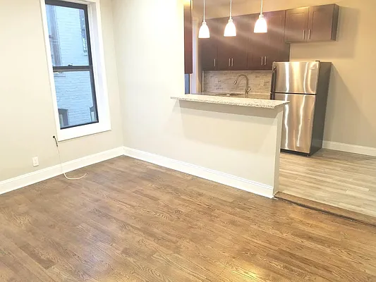 Rented by Uptown Flats LLC | media 2