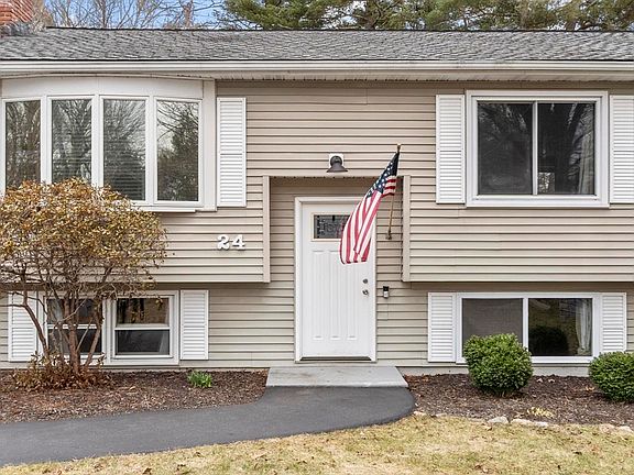 4th image of 24 George St