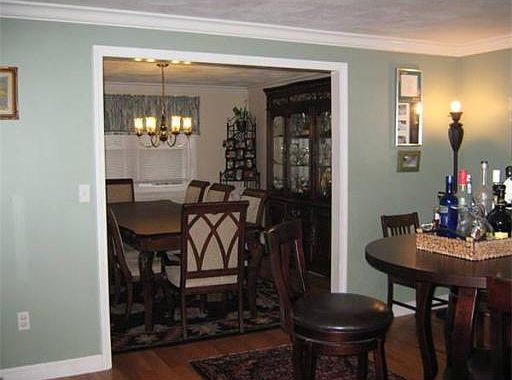 4th image of 15 Donnelly Dr