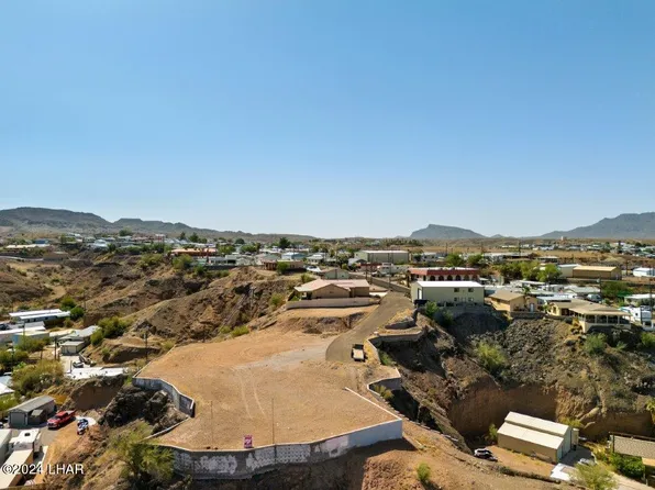 31593 Crows Nest Dr, Parker, AZ 85344