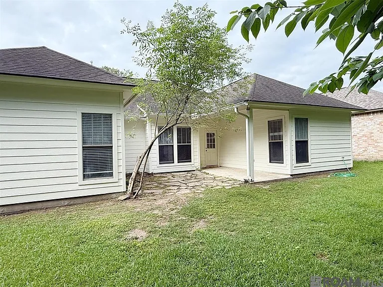9431 Boone Dr — Photo 16