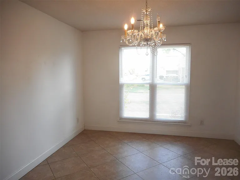 8431 Leeper Dr — Photo 10