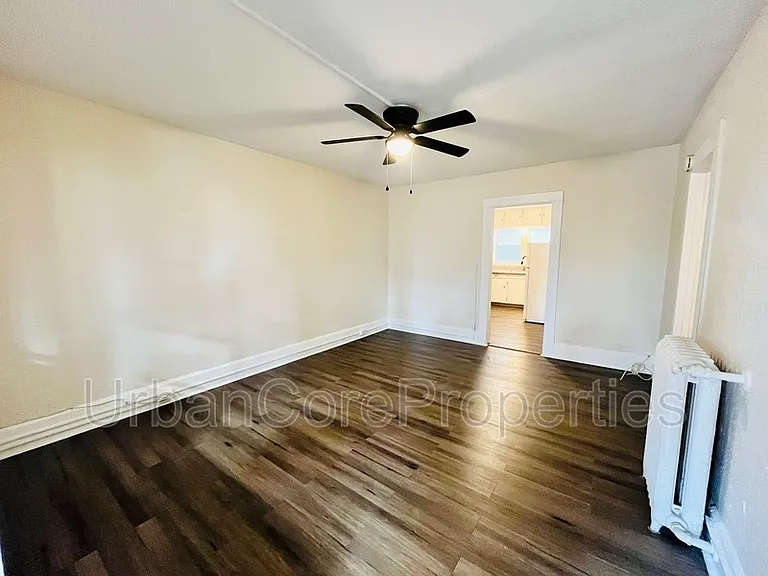 232 4th St N #23 — Photo 10