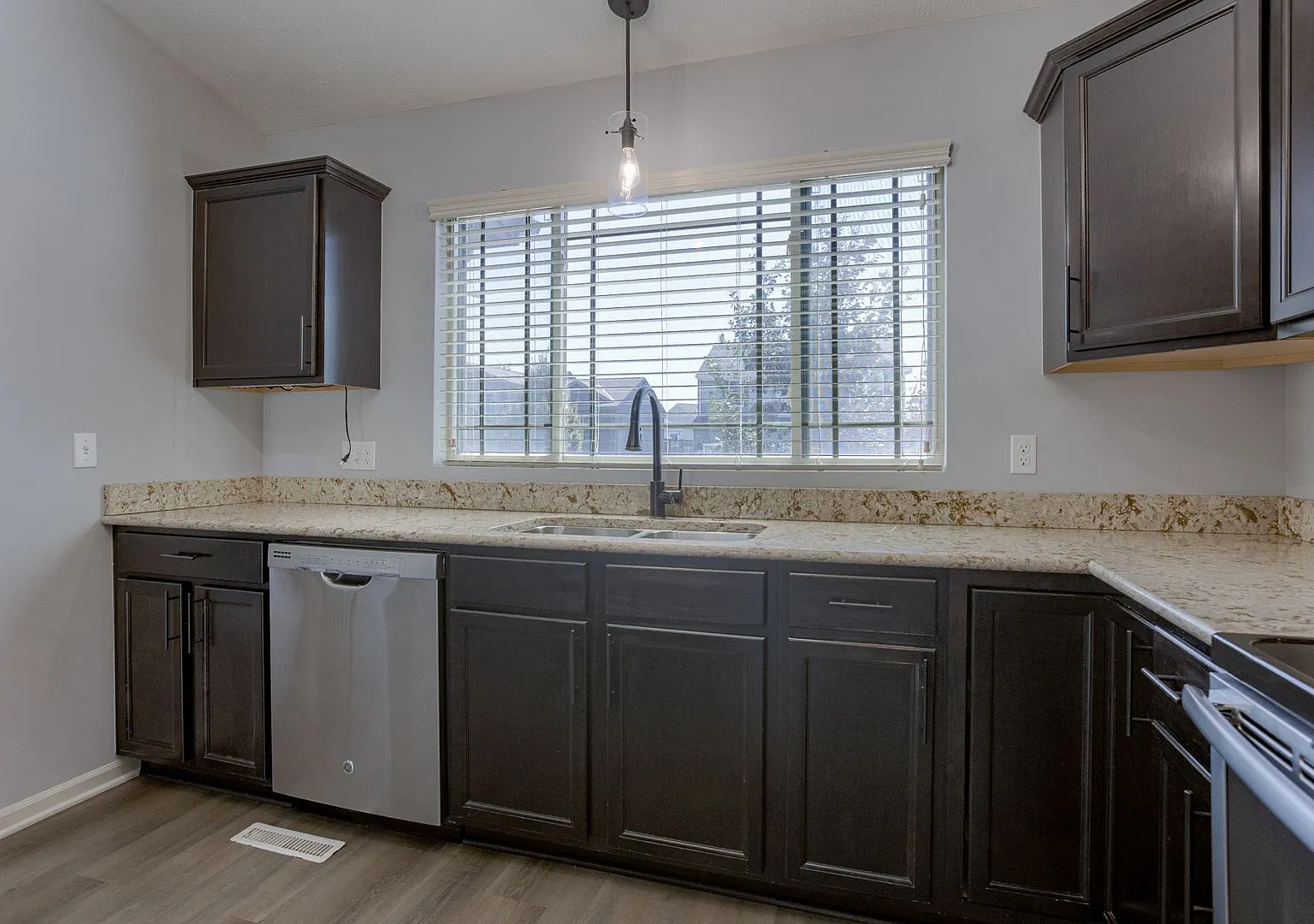 4-Bedroom Bennington Home with Fenced Yard — Photo 4