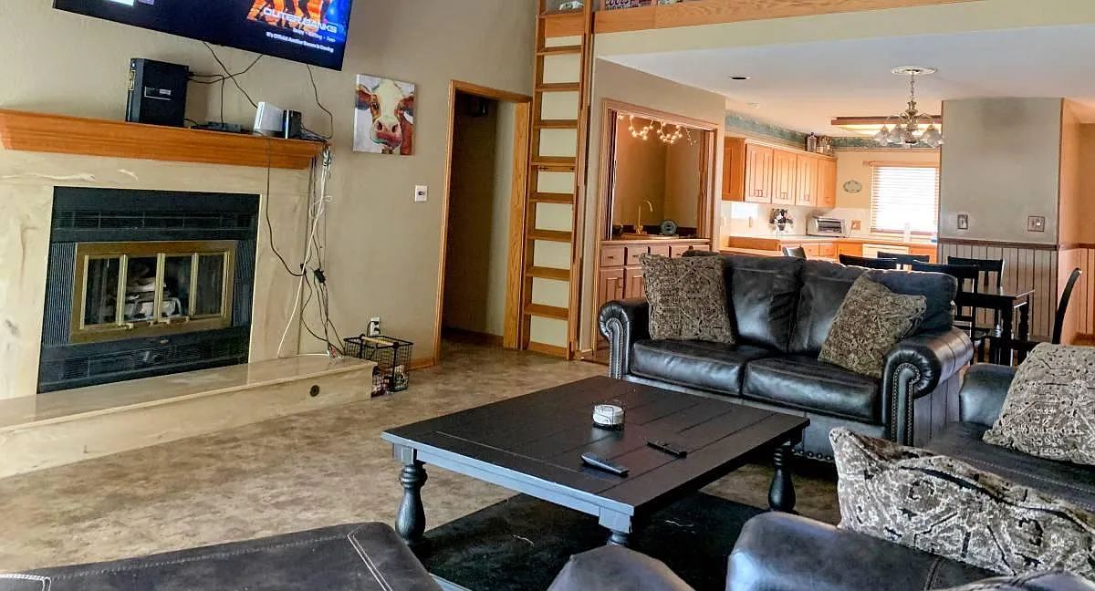 1 bed, 1951 sqft, $700 — Photo 4