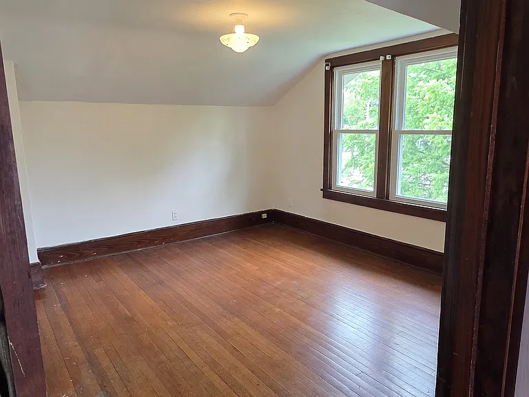 1008 George St — Photo 23