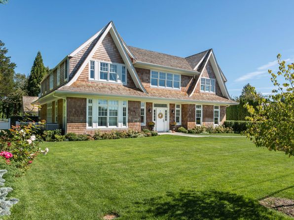35 Huntington Ln