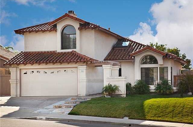 1st image of 735 Banyonwood Dr