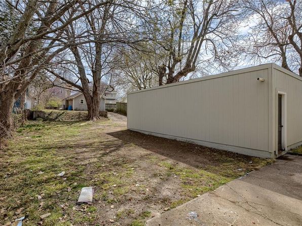713 N Liberty St, Independence, MO 64050