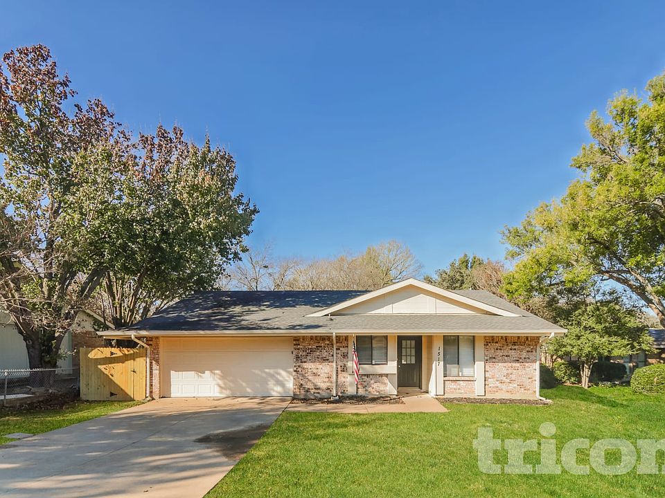 1st image of 1517 Rockshire Dr