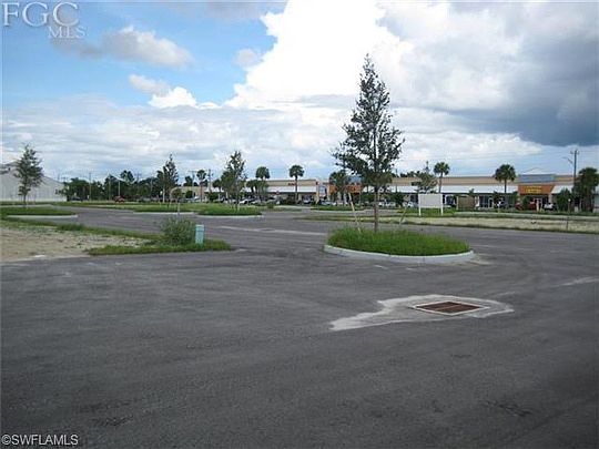 2nd image of 44 Del Prado Blvd N