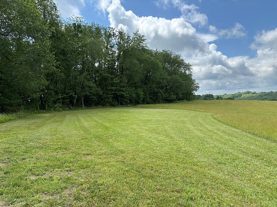 1st image of 52 Deemer Rd