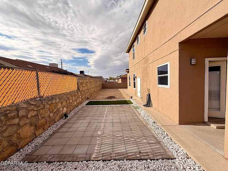 3629 Cave Palm Pl — Photo 30