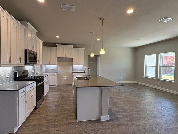 6th image of this home